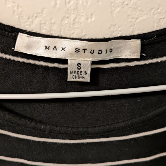 Max Studio Black and White Sleeveless Sheath Dress - Picture 3 of 4